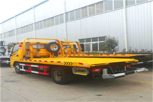 珍珠泉附近拖车救援搭电