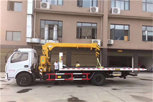 珍珠泉附近汽车轮胎更换